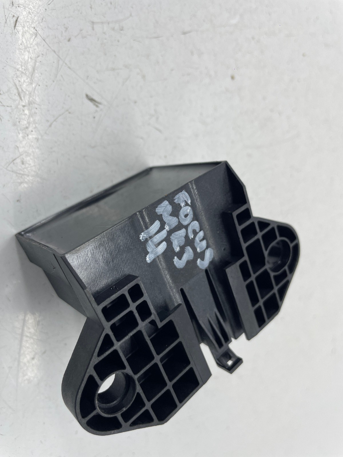 FORD FOCUS MK3 FUEL PUMP CONTROL MODULE UNIT F1FA9D370GA 2011-2018