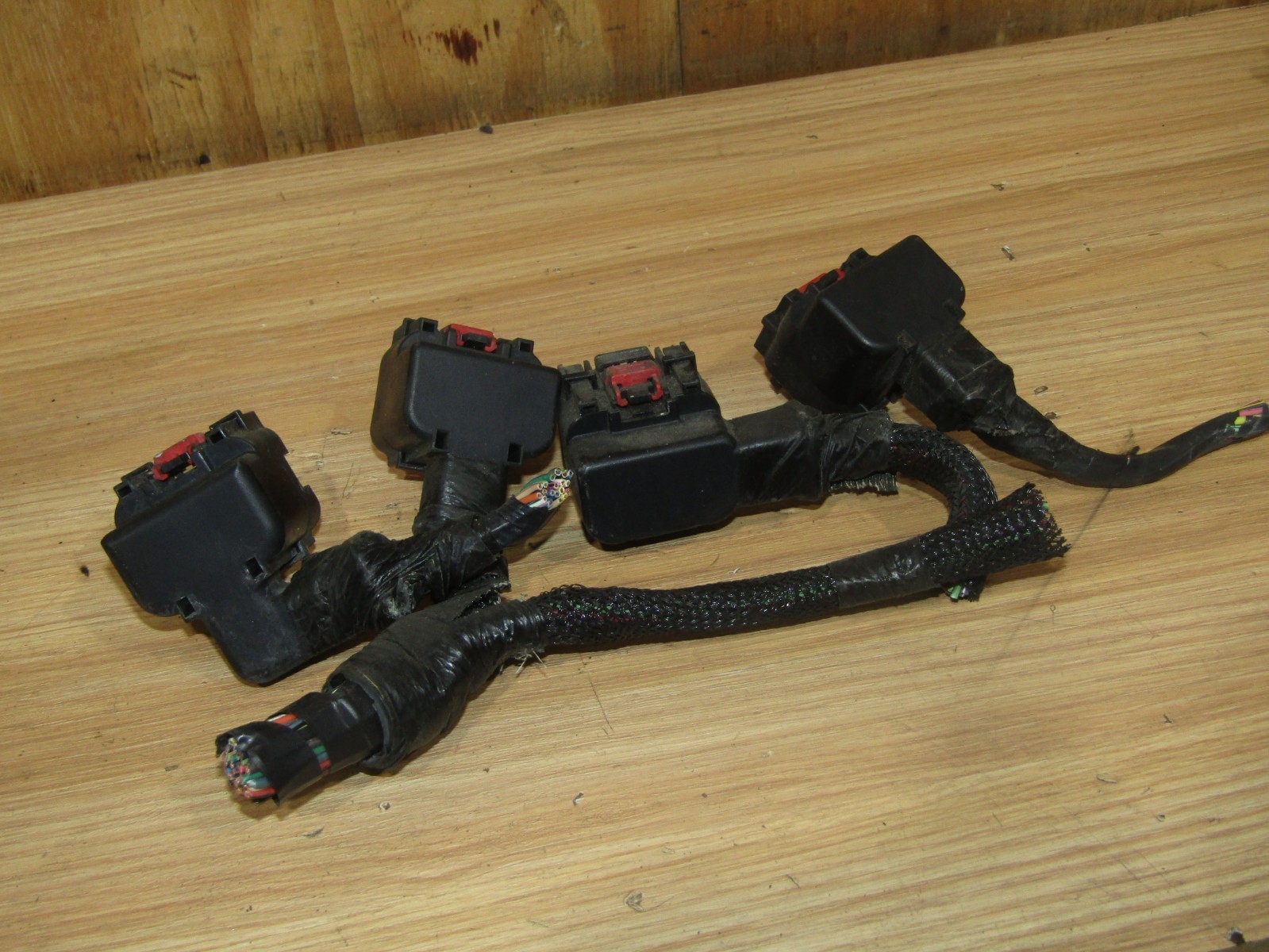 2005 Chrysler PT Cruiser 2.4L OEM ECU ECM computer connector pigtail set 05