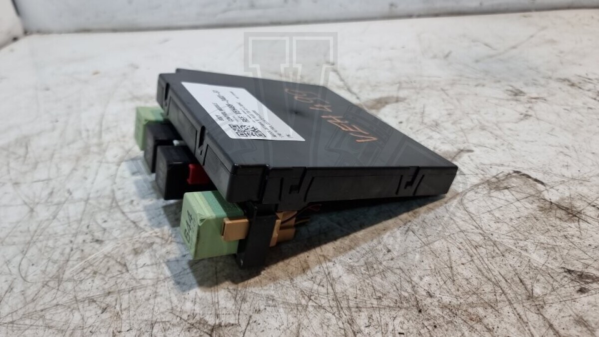 Skoda Octavia Body Control Module BCM 1.8 Petrol 2011 MK2 Facelif OEM 1K0937084D