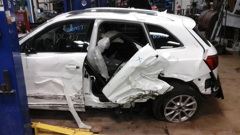Chassis ECM Body Control BCM Trunk Mounted Fits 09-12 AUDI A4 816256