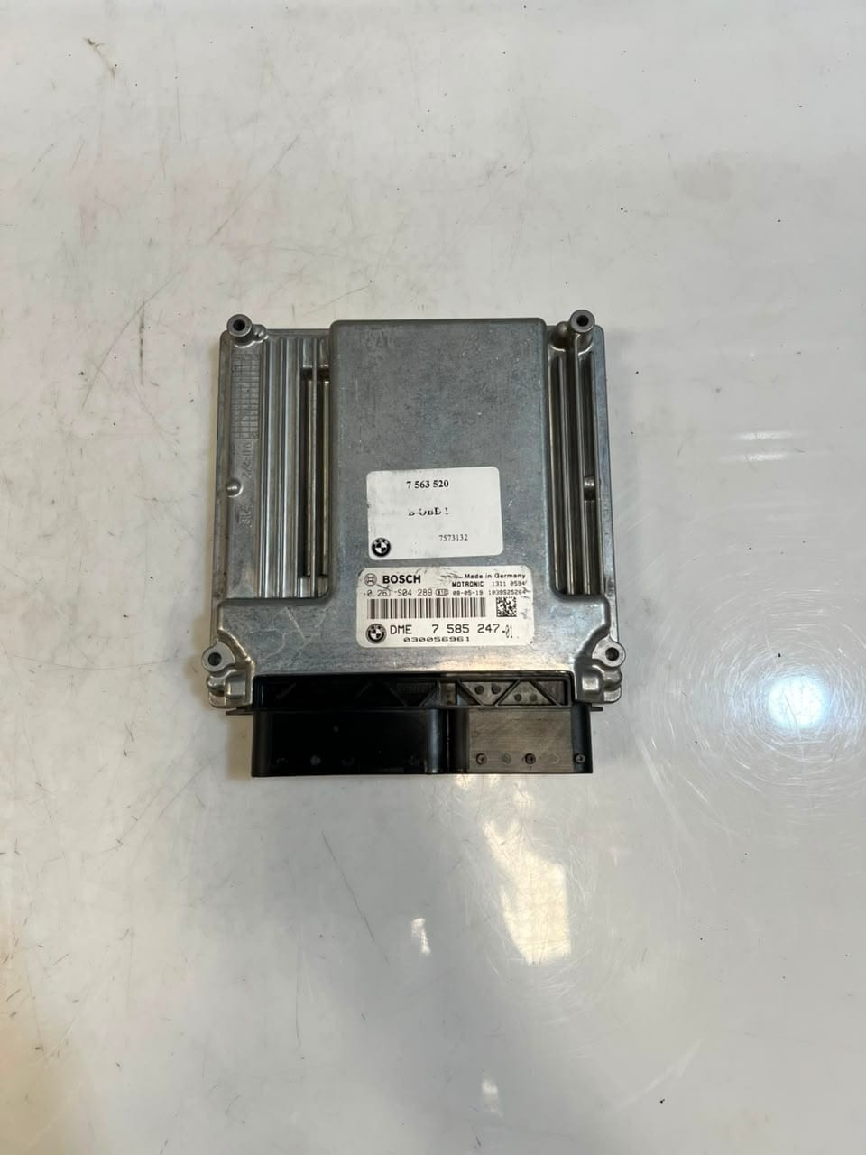 BMW 1 Series E81 E87 3′ E90 E91 Engine Control Unit ECU ONLY 7585247 OEM