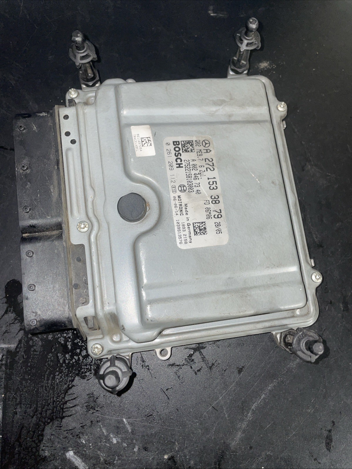 2008-11 Mercedes W204 C300 M272 ECU Engine Control Unit ECM A2729005800