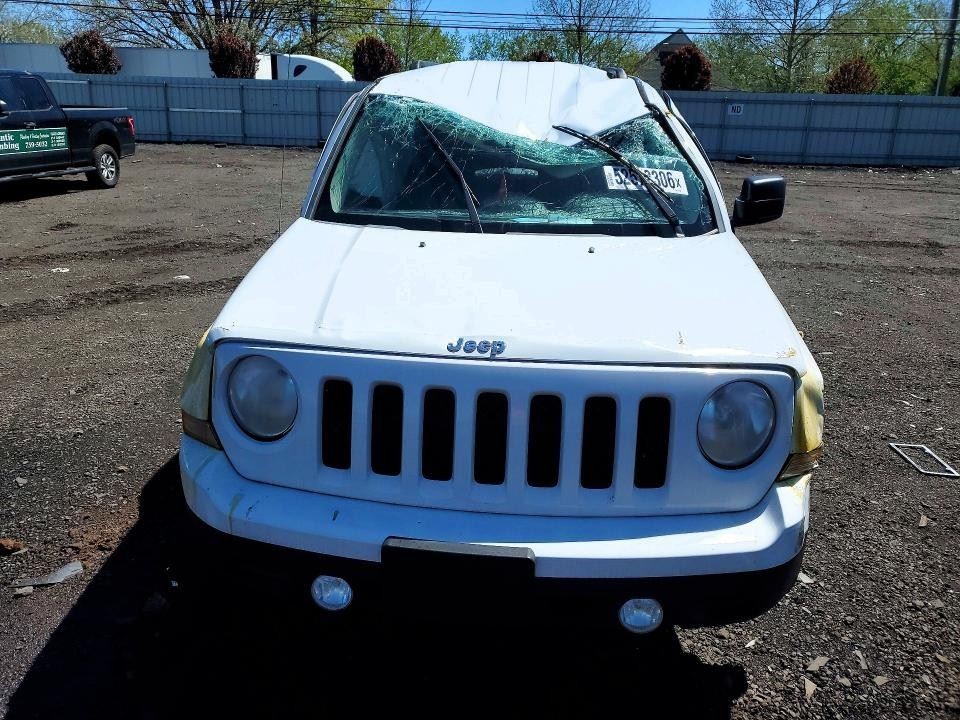 Engine ECM Electronic Control Module 2.0L Fits 11-12 CALIBER 1570394