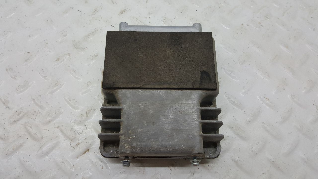 AC115V Power Inverter In Good Condition XR Fits 03-08 MATRIX