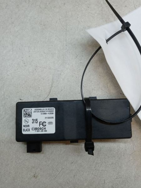 2011 CHEVROLET EQUINOX THEFT LOCK KEYLESS ENTRY CONTROL MODULE OEM 13503205