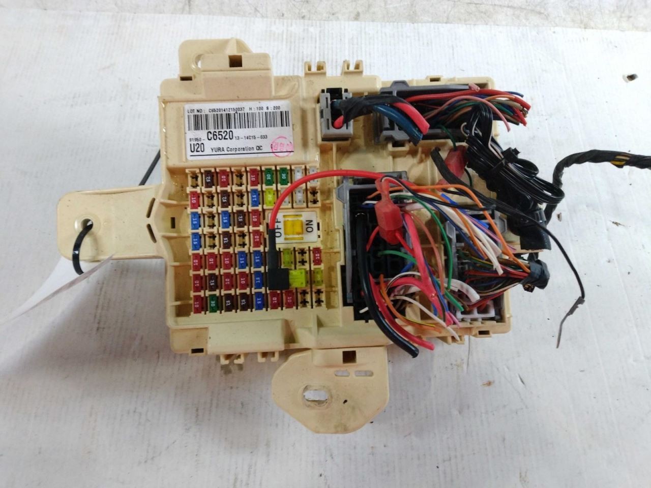 Fuse Box Engine FWD Fits 16-18 SORENTO 473972