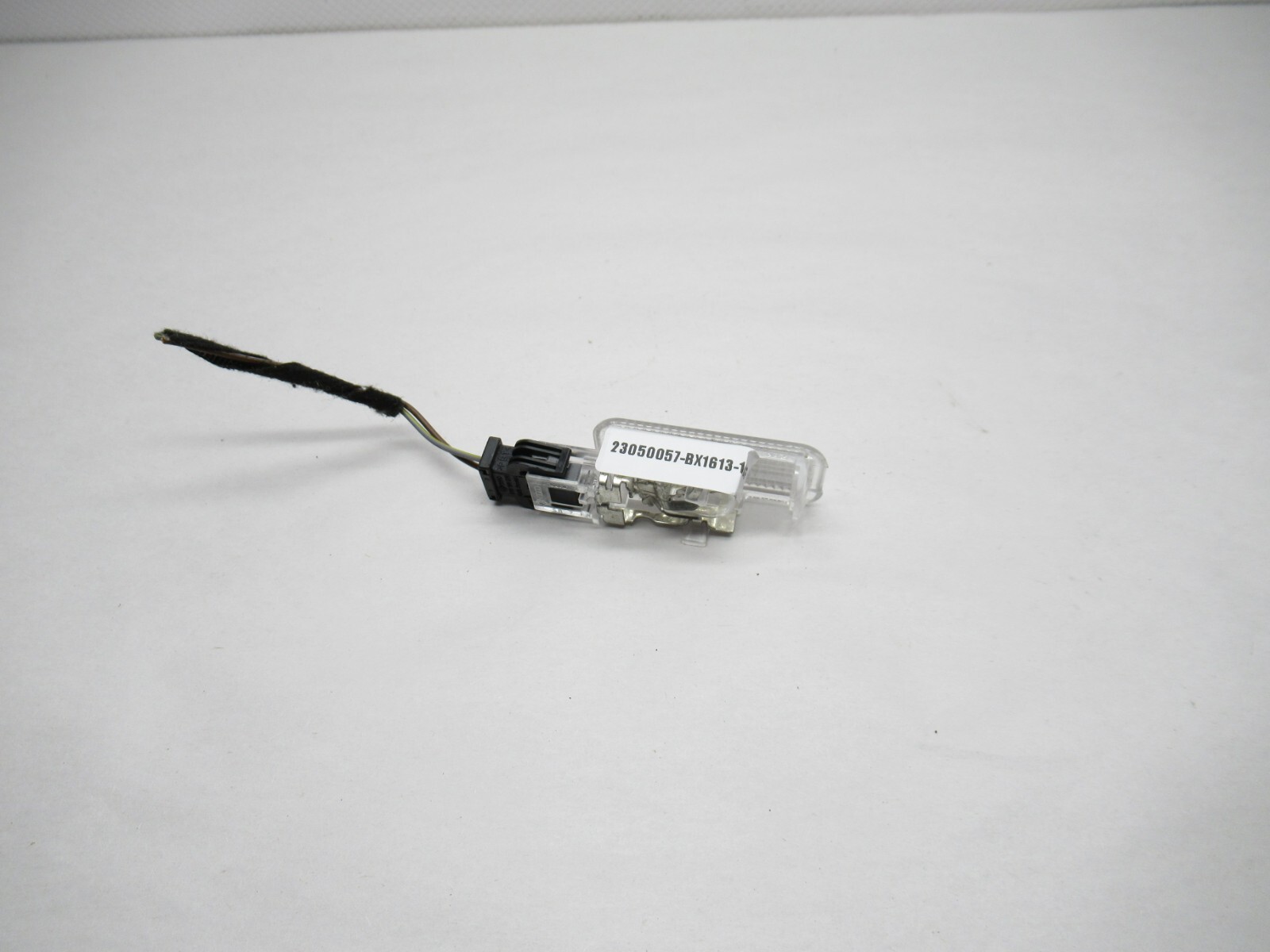 2005-2008 Audi A6 Interior Door Light Lamp Front Right 893971632 OEM