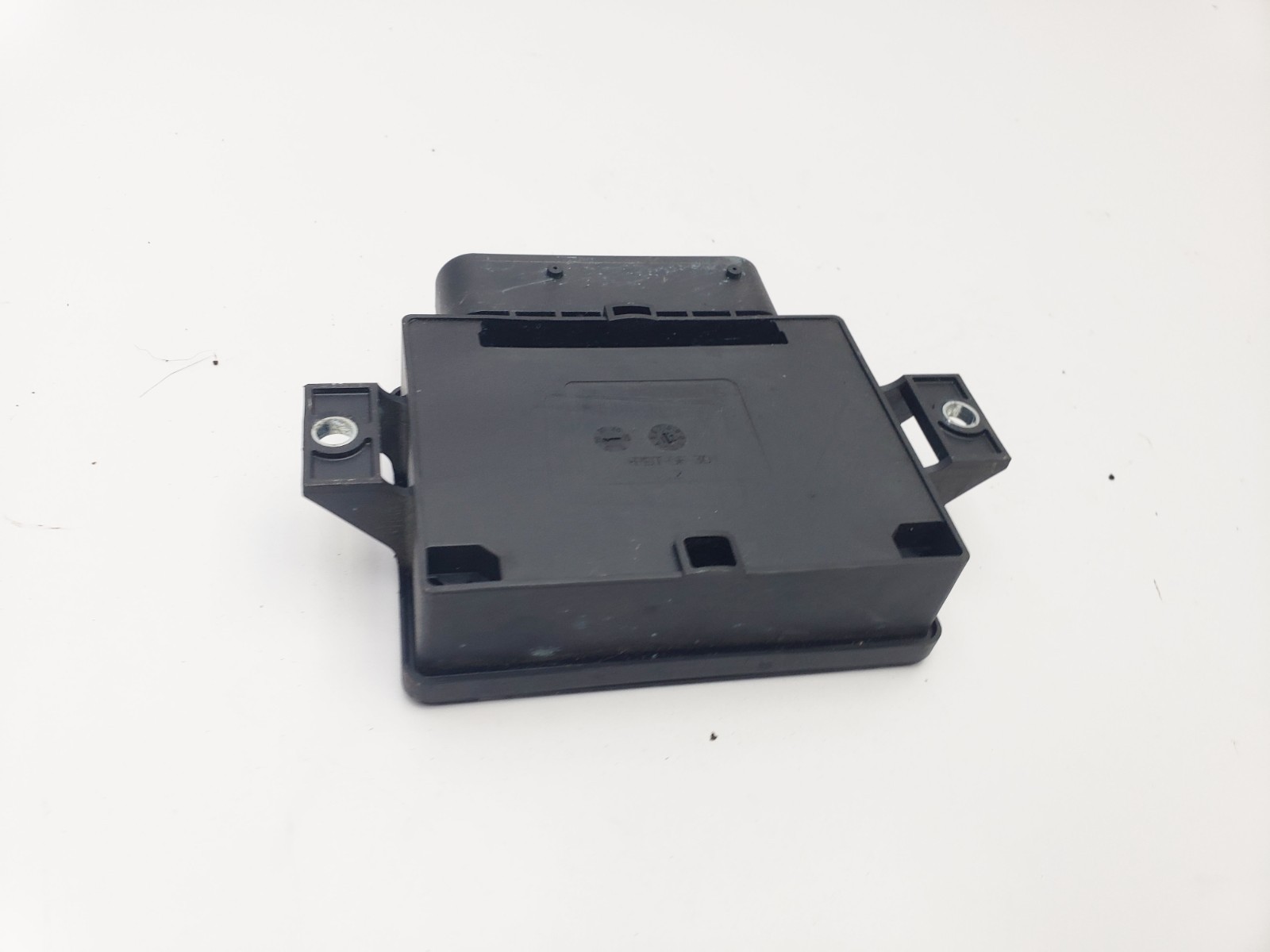 BMW 5 SERIES F10 F11 ELECTRIC PARKING BRAKE CONTROL MODULE 2012 685801701