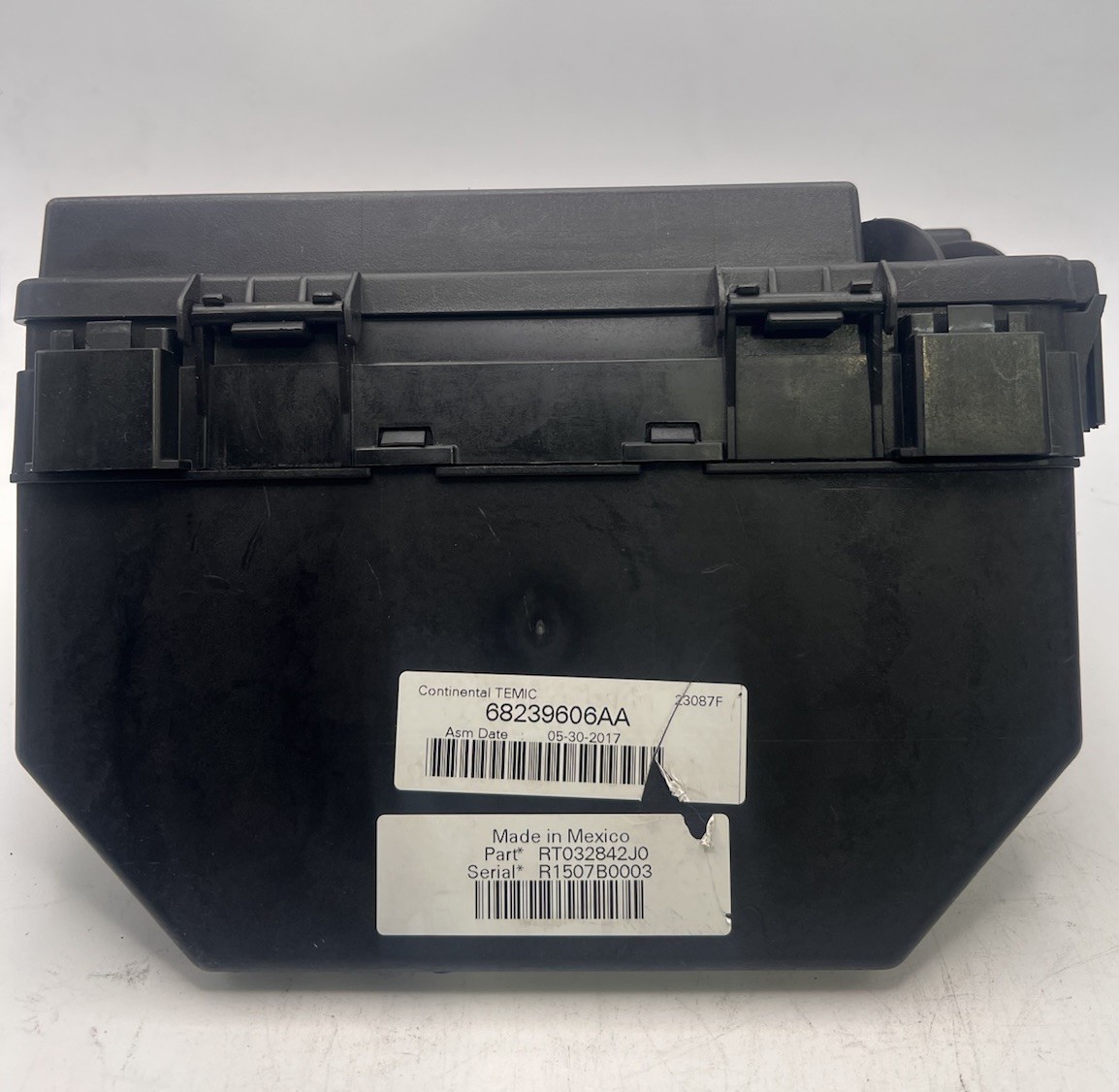 2015-2019 Chrysler Town & Country Mopar TIPM 68239606AA