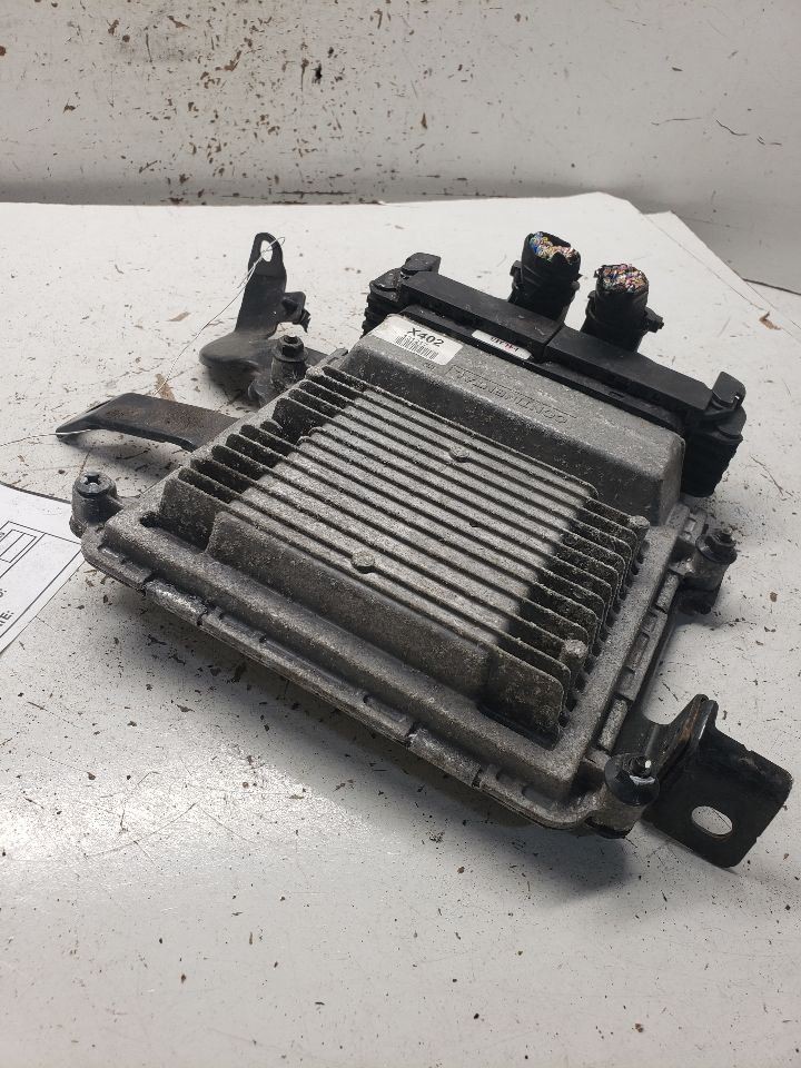 2014-2018 Kia Forte Engine ECM Electronic Control Module 2.0L VIN 7 OEM 1365755