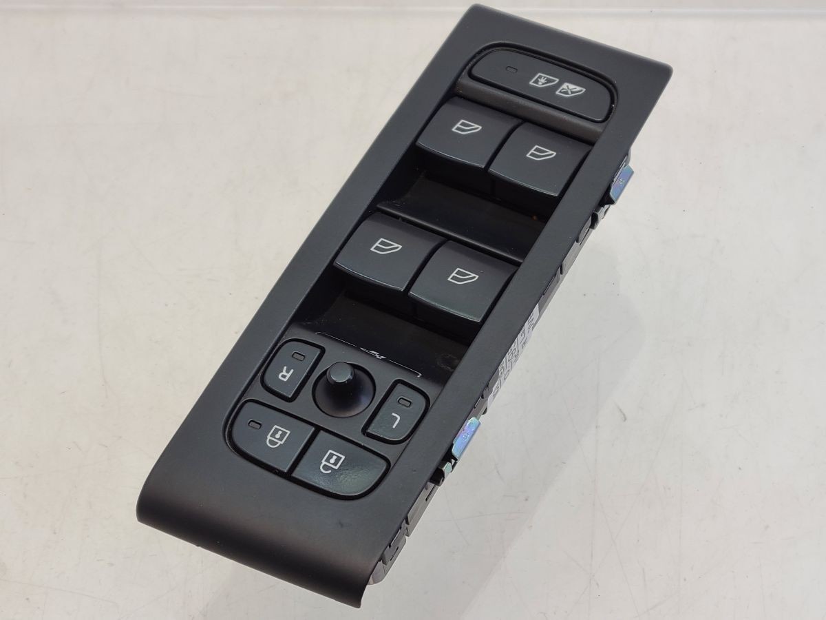 Volvo XC40 Window Switches Front Right 32319765