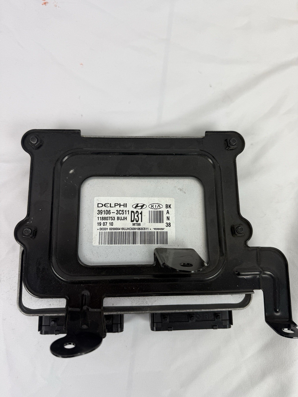 2010 2011 Hyundai Genesis Engine Computer Control Module ECM OEM 39106-3C012