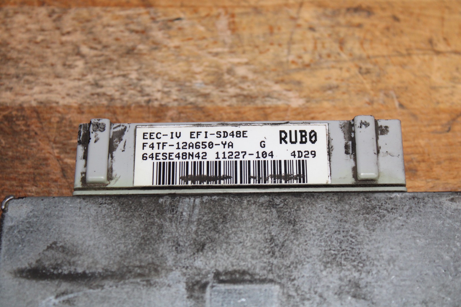 1994 94 FORD VAN 7.5 ENGINE COMPUTER ECU ECM PCM MODULE F4TF-12A650-YA RUB0