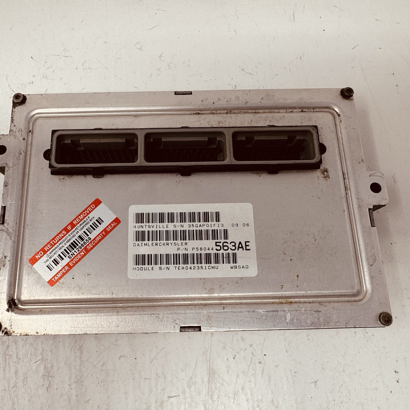 2004 Grand Cherokee 4.0 Engine Computer P56044563 “Programmed to your VIN” ECM