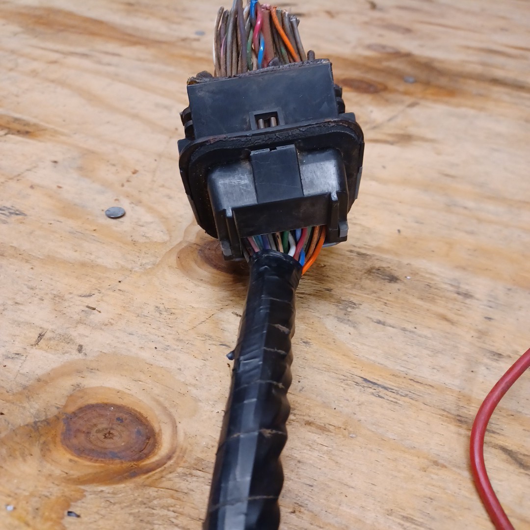 1987-1992 Chevrolet C1500 Truck V8 5.7L 350 4×2 ECM Plugs & Extras Wire Harness