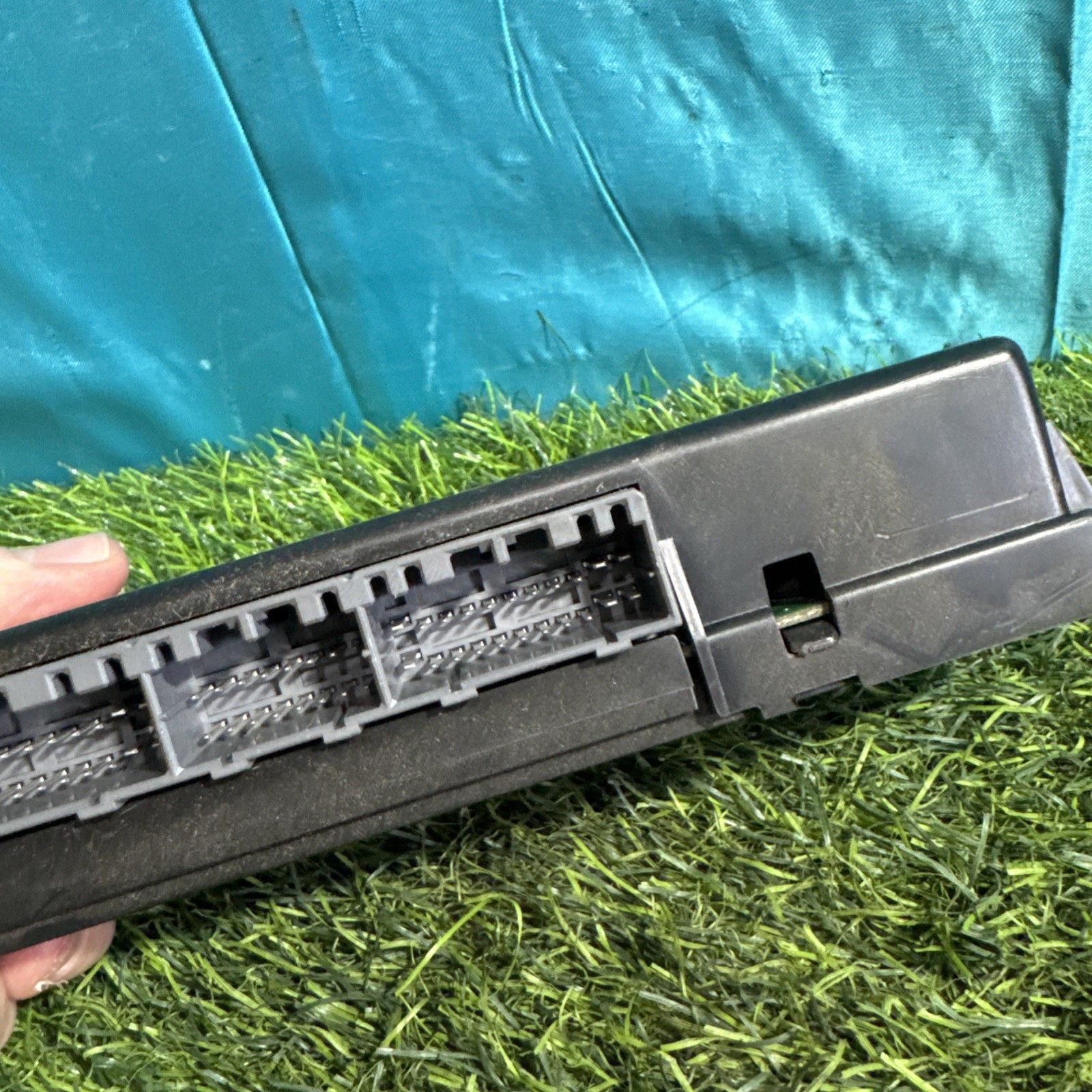 F57B-14B205-EL 1995 1996 FORD RANGER MAZDA B-SERIES PWR 4×4 GEM MODULE BCM TCCM