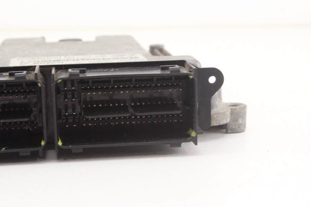 13-16 Ford Escape ECM Engine Computer ECU Module Unit Silver OEM DJ5A-12A650-ABB