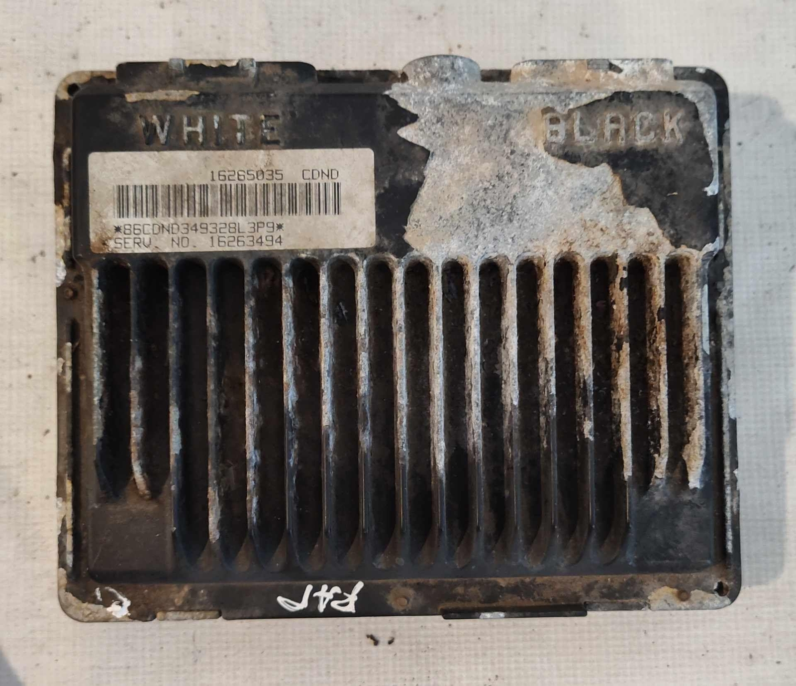 2000 S10 ENGINE MODULE 4.3L ID 16263494 USED OEM
