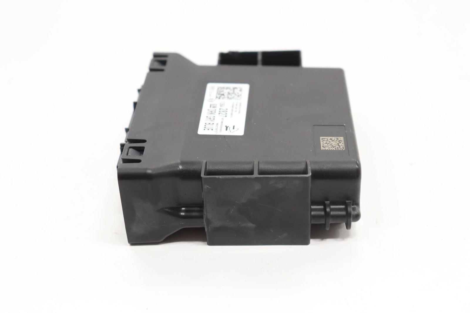 2024 – 2025 BUICK ENCORE GX SERIAL DATA GATEWAY CONTROL MODULE UNIT OEM 13542827
