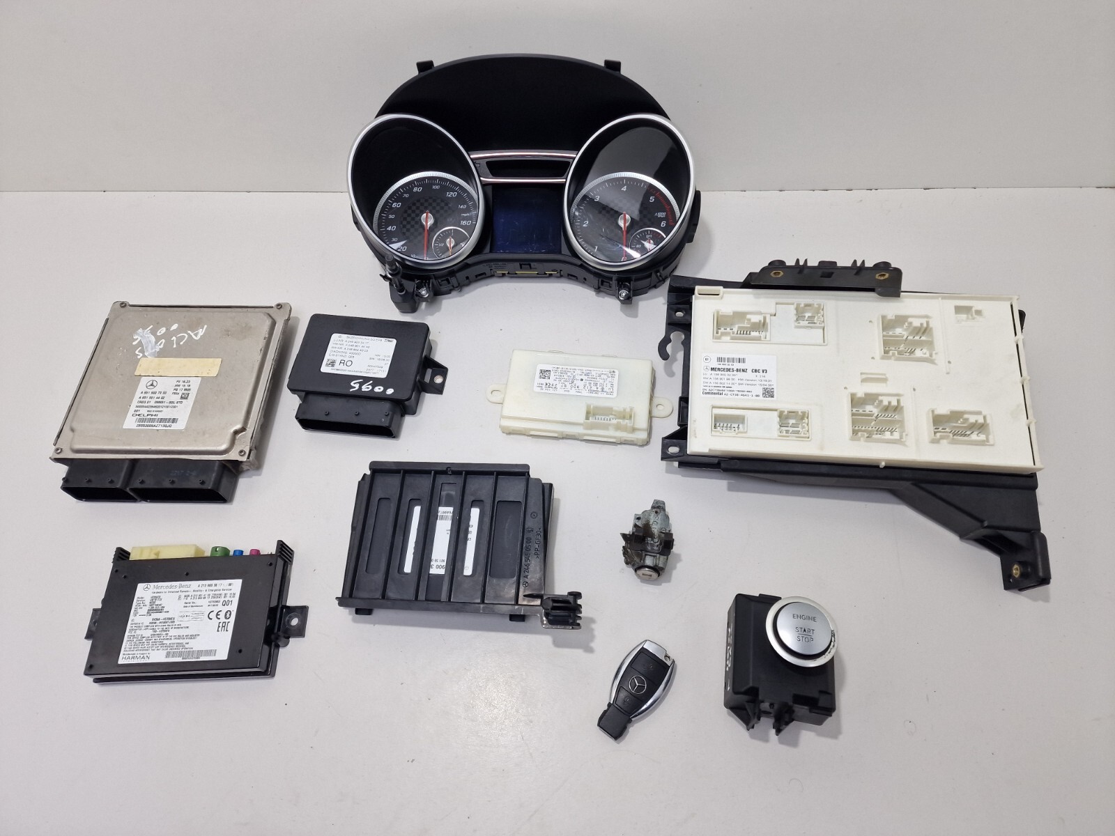 MERCEDES A CLASS ENGINE ECU KIT 2017 W176