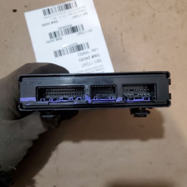Chassis ECM Theft-locking Keyless Entry Fits 21-23 MAZDA 3 256405