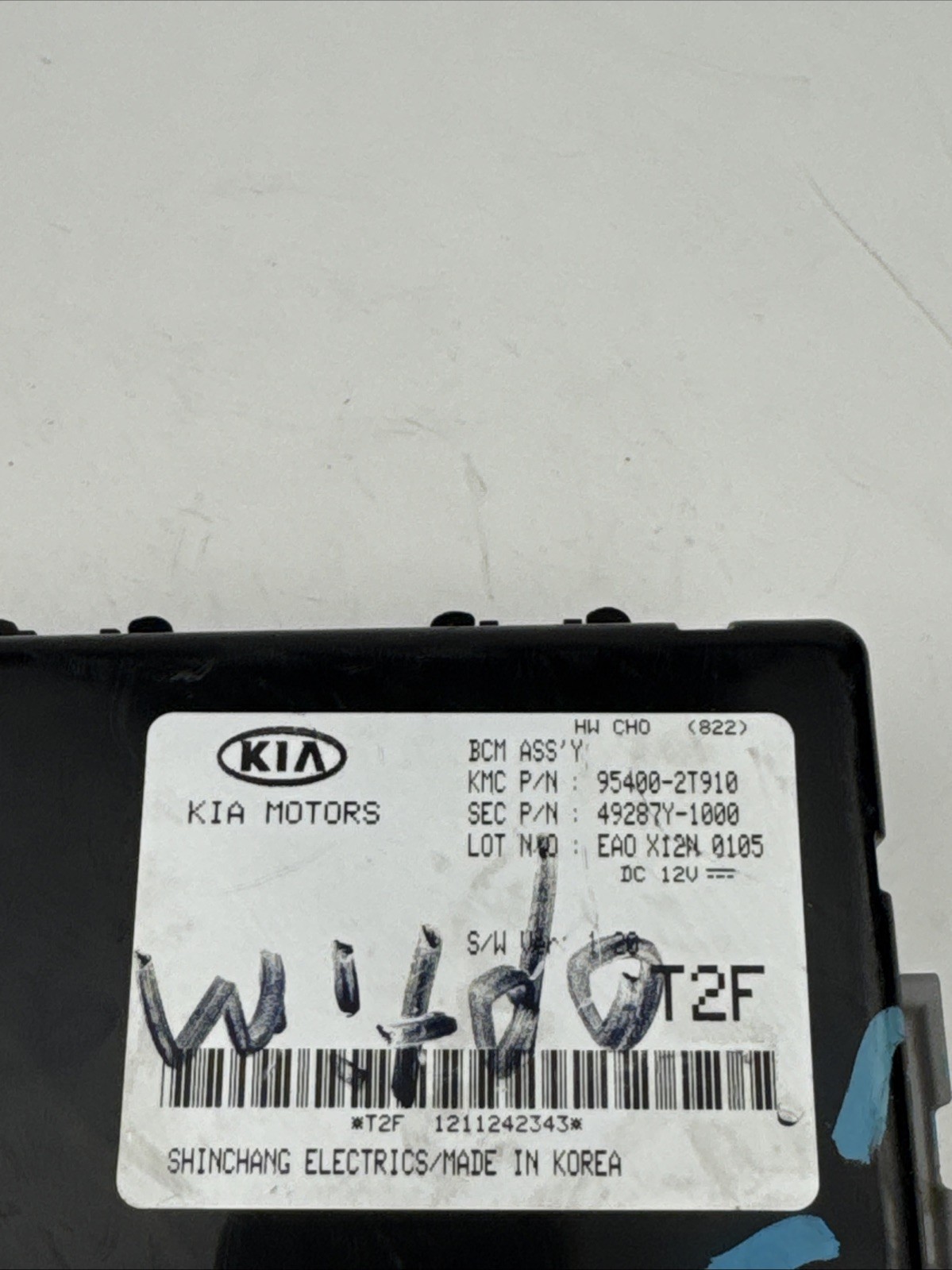 2011-2013 Kia Optima Body Control Module BCM Receiver Unit OEM 95400-2T910 T2F