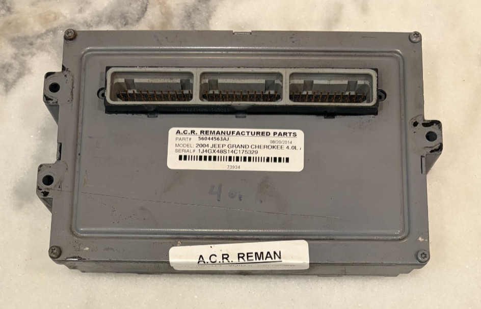 2004 GRAND CHEROKEE 4.0L ECM ECU ENGINE CONTROL MODULE P56044563AJ