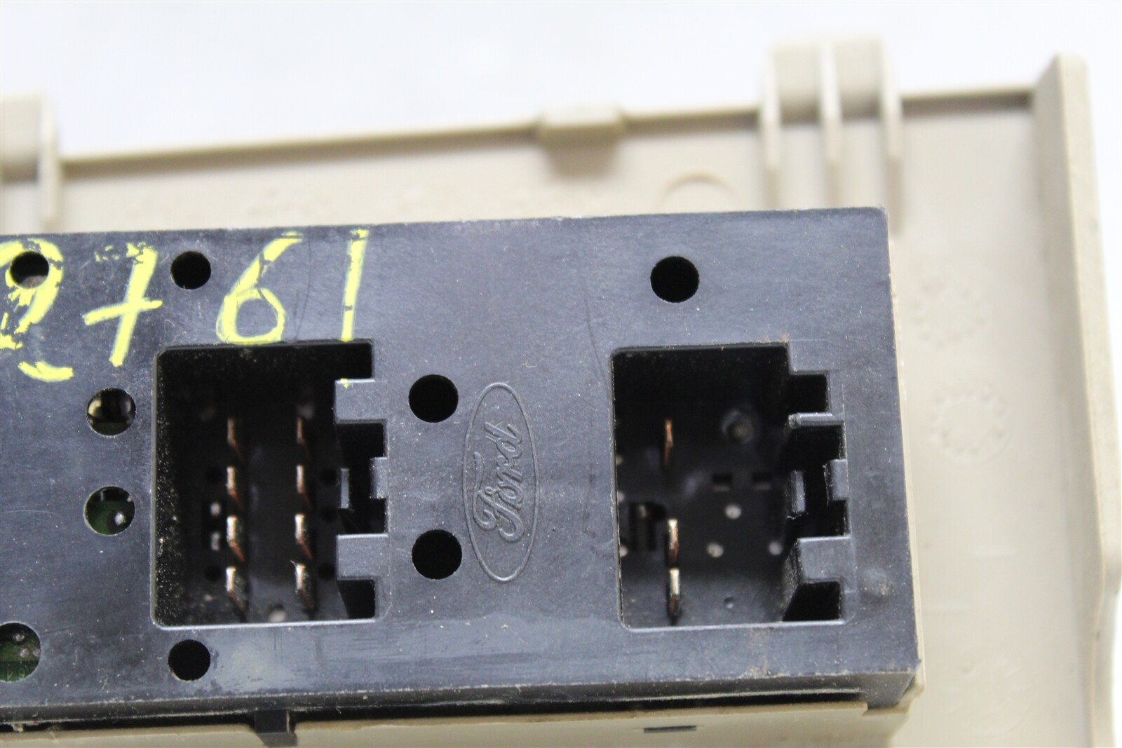 2004-2008 Ford F150 Left Driver Master Window Switch 4L3414B133BHW | 235 2M5 B1