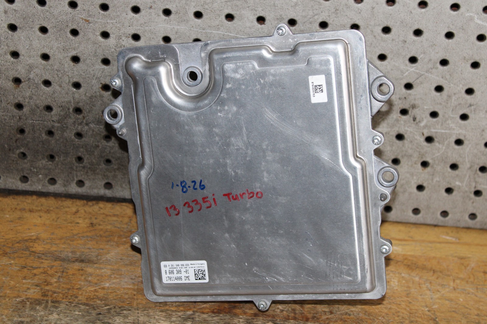 2013 BMW F10 X5 535i F25 N55 Engine Computer Module ECU ECM 8606309