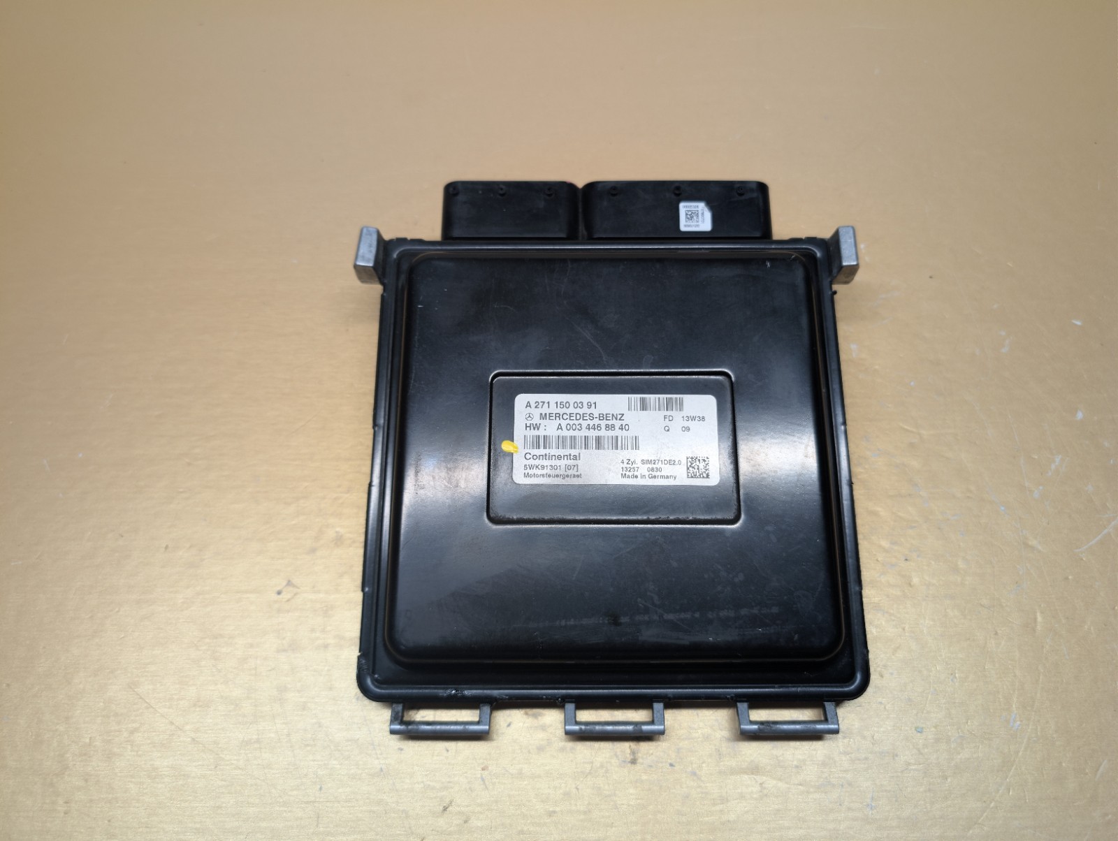 2012-2015 MERCEDES W204 C250 ECU Engine Control Module A2711500391 (OEM) #O23
