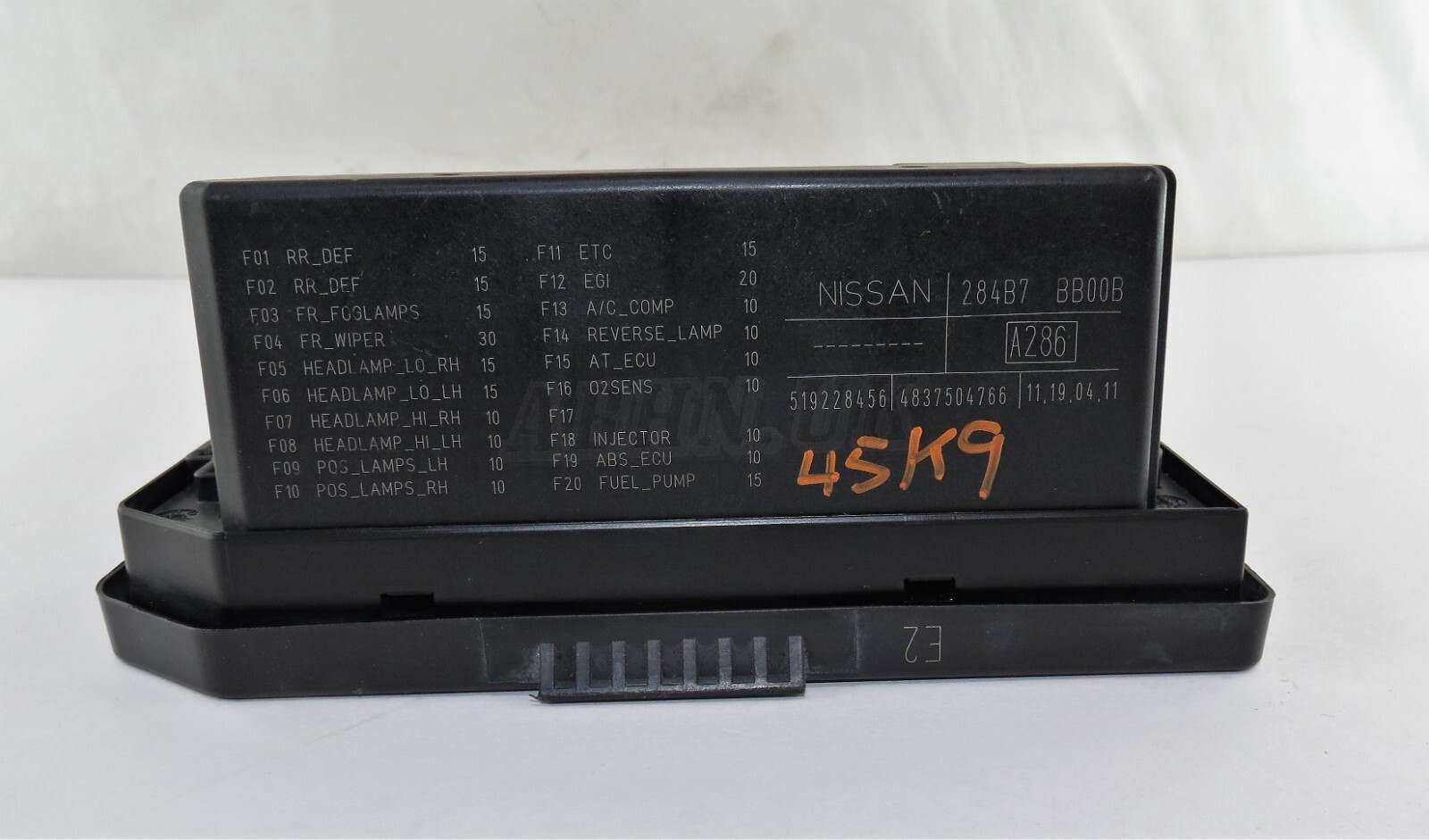 284B7-JB000 Nissan Qashqai (07-14) Genuine Engine Relay And Fuse Box Module Unit