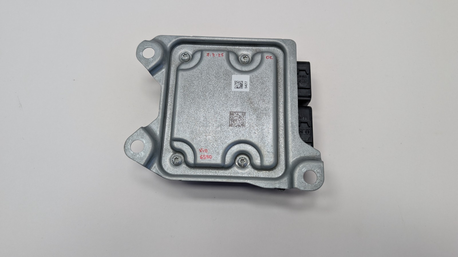 Tesla Model 3 17-23 Diagnostic Computer Module Control 1512876-00-B OEM