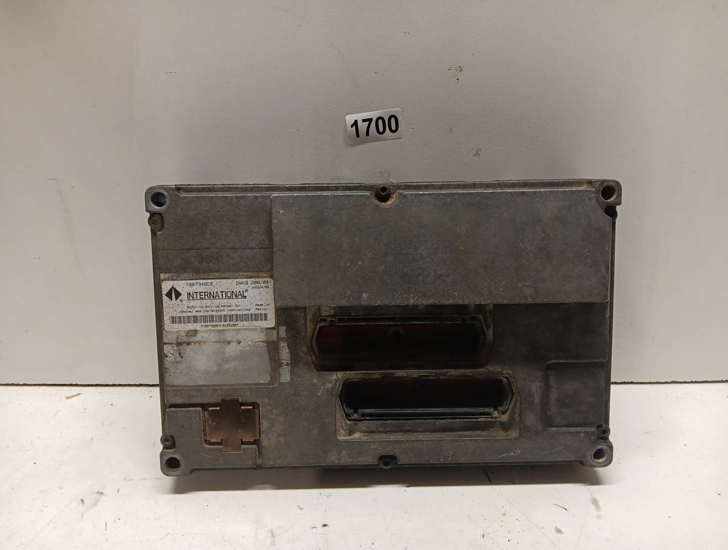 International DT530 Diesel Engine Computer Module ECM ECU 1807349C4 #1700