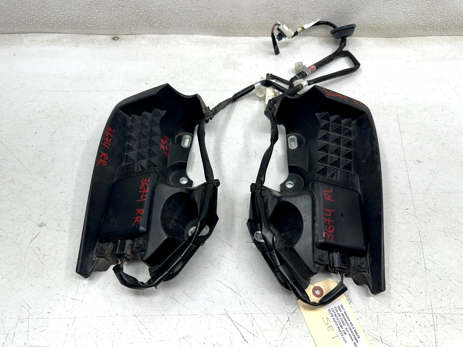 16-25 MAZDA MX-5 MIATA REAR LEFT & RIGHT BLIND SPOT RADAR W/ BRACKET OEM LOT3674