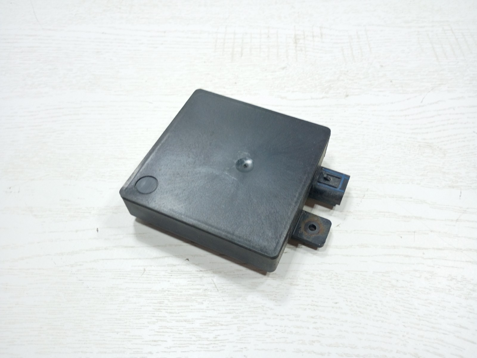 2011-2015 FORD EXPLORER LEFT SIDE BLIND SPOT MONITOR RADAR SENSOR DG1T14C689EA
