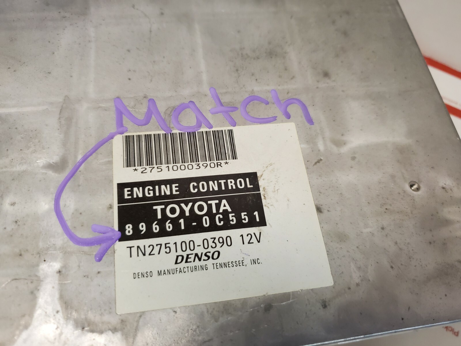 2004 Toyota Sequoia Electronic Control Module (MATCH 89661-0C551)30 DAY WARRANTY