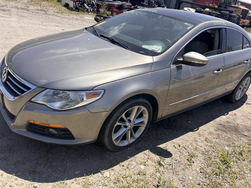 Engine ECM Electronic Control Module 2.0L Automatic Fits 08-09 PASSAT 546992