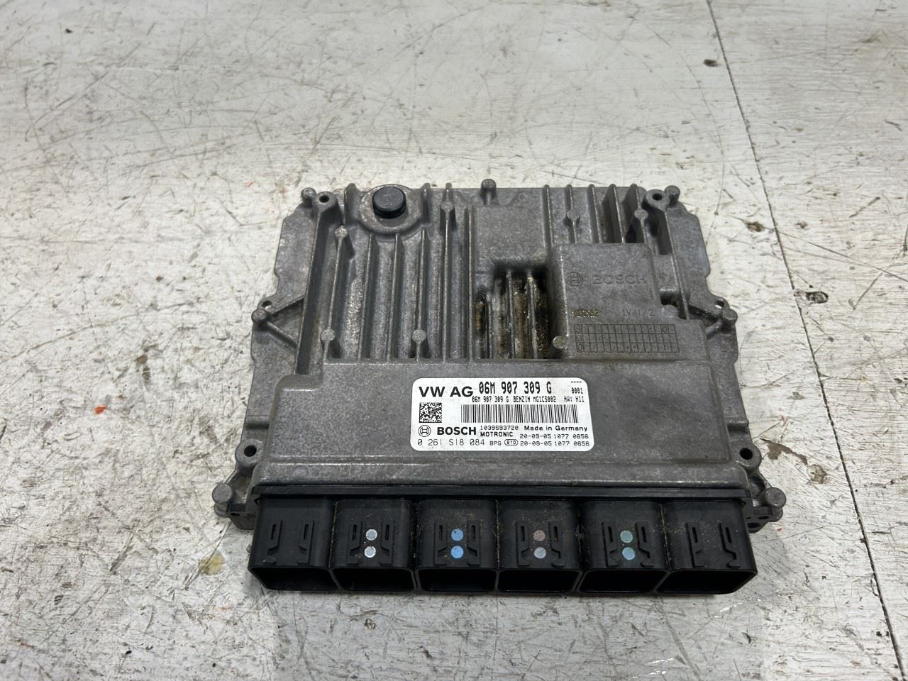 2021 PORSCHE CAYENNE 3.0L Engine Computer OEM Part Number 06M907309G