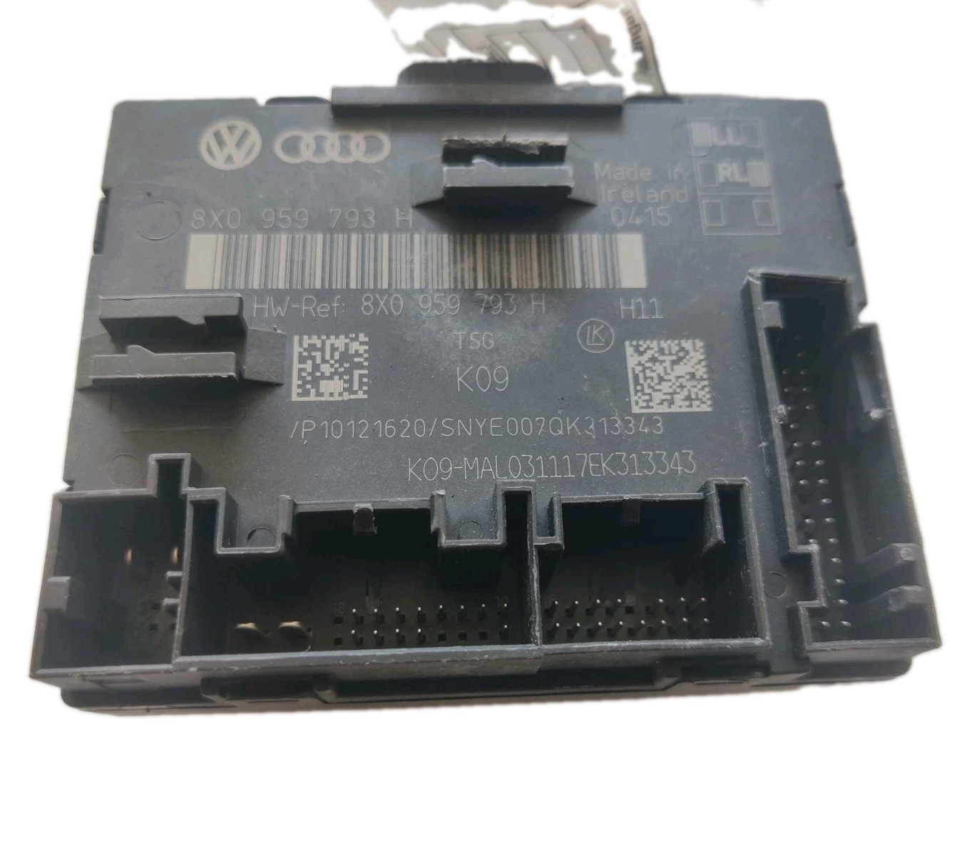 OEM Used Front Door Control Unit Left 8X0959793H Audi A1 8X – Q3