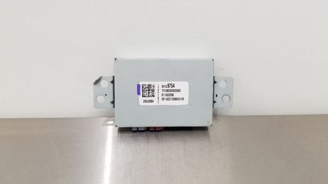 17 CADILLAC ESCALADE HMI BYPASS HUMAN MACHINE INTERFACE BYPASS MODULE 84139754
