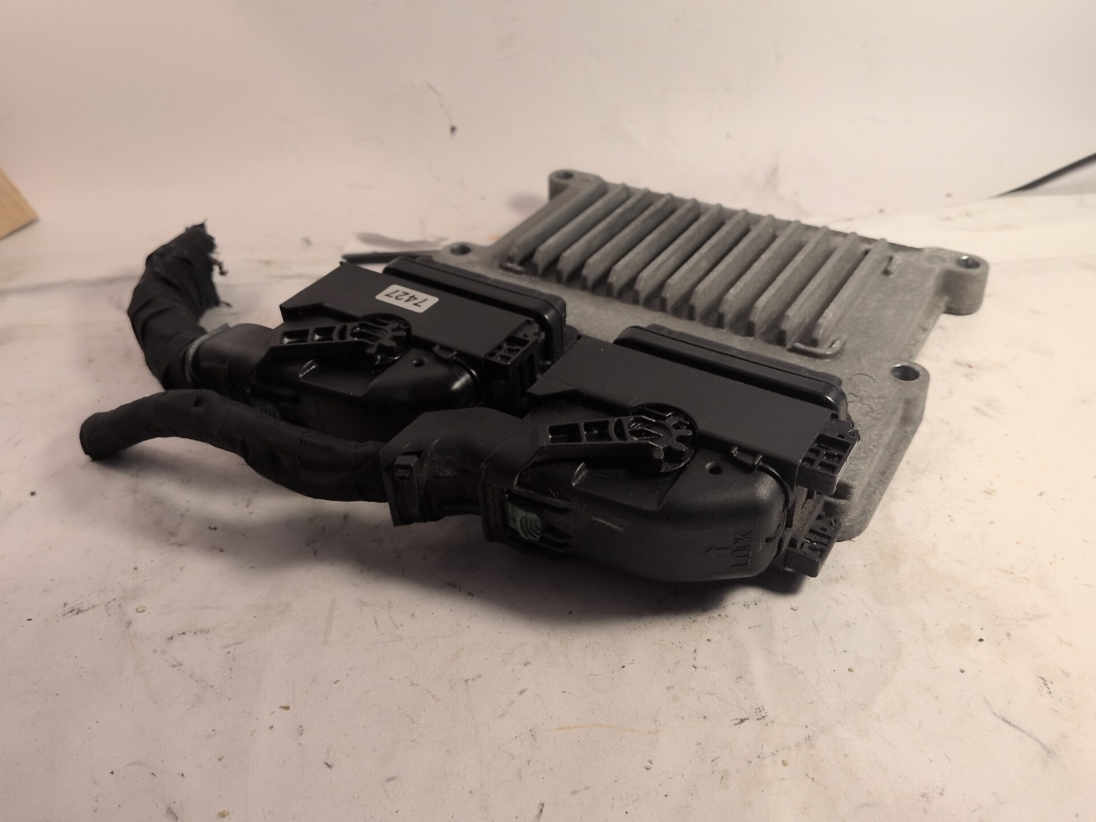 2014 Kia Sorento 3.3L Engine Computer Control Module ECM ECU OEM 39110-3CXN0
