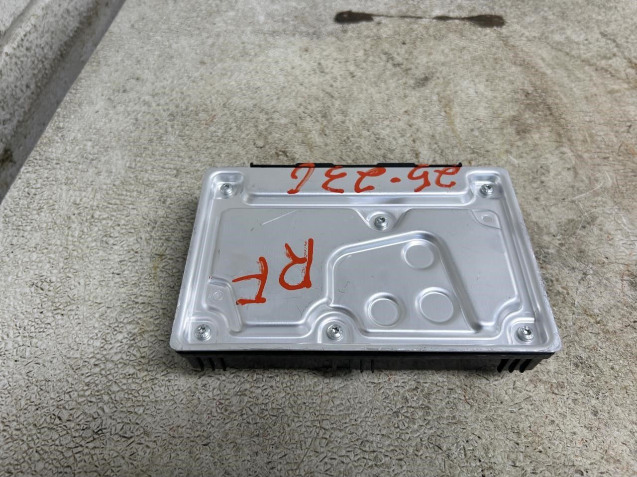 2025 CHEVROLET TRAVERSE Gateway Control Module OEM Part Number 13566788