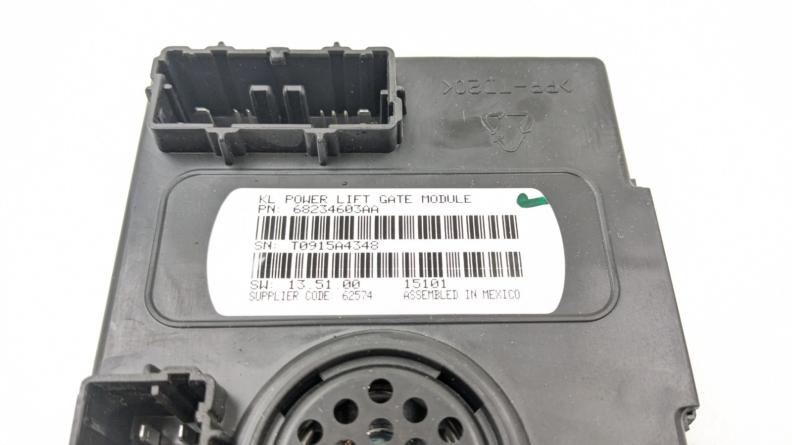 JEEP CHEROKEE KL MK5 POWER TAILGATE BOOT LID CONTROL MODULE ECU 68234603AA 2015