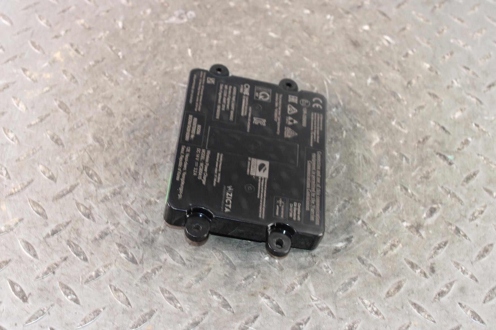 18-24 ENCLAVE Communication Wireless Charger Center Console Module Factory OEM