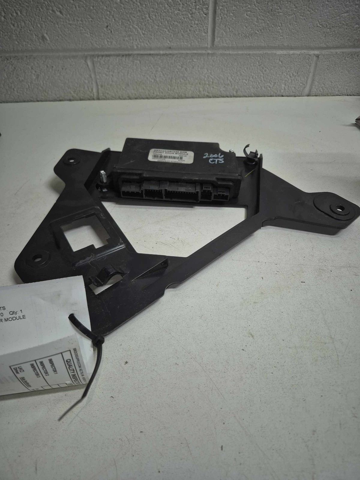 Chassis Brain Box CADILLAC CTS 06