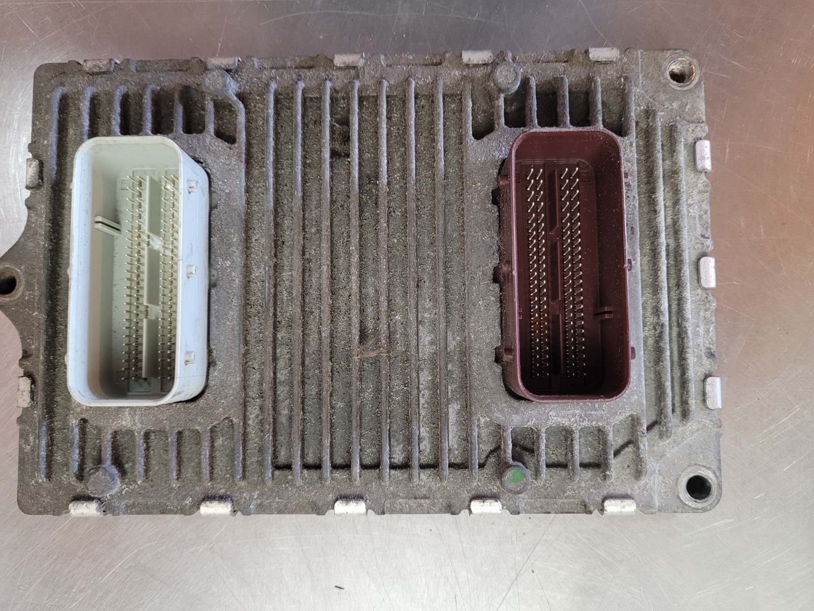 2012 Chrysler Town & Country 3.6L Engine Control Module PCM ECM OE 05150657AA *J