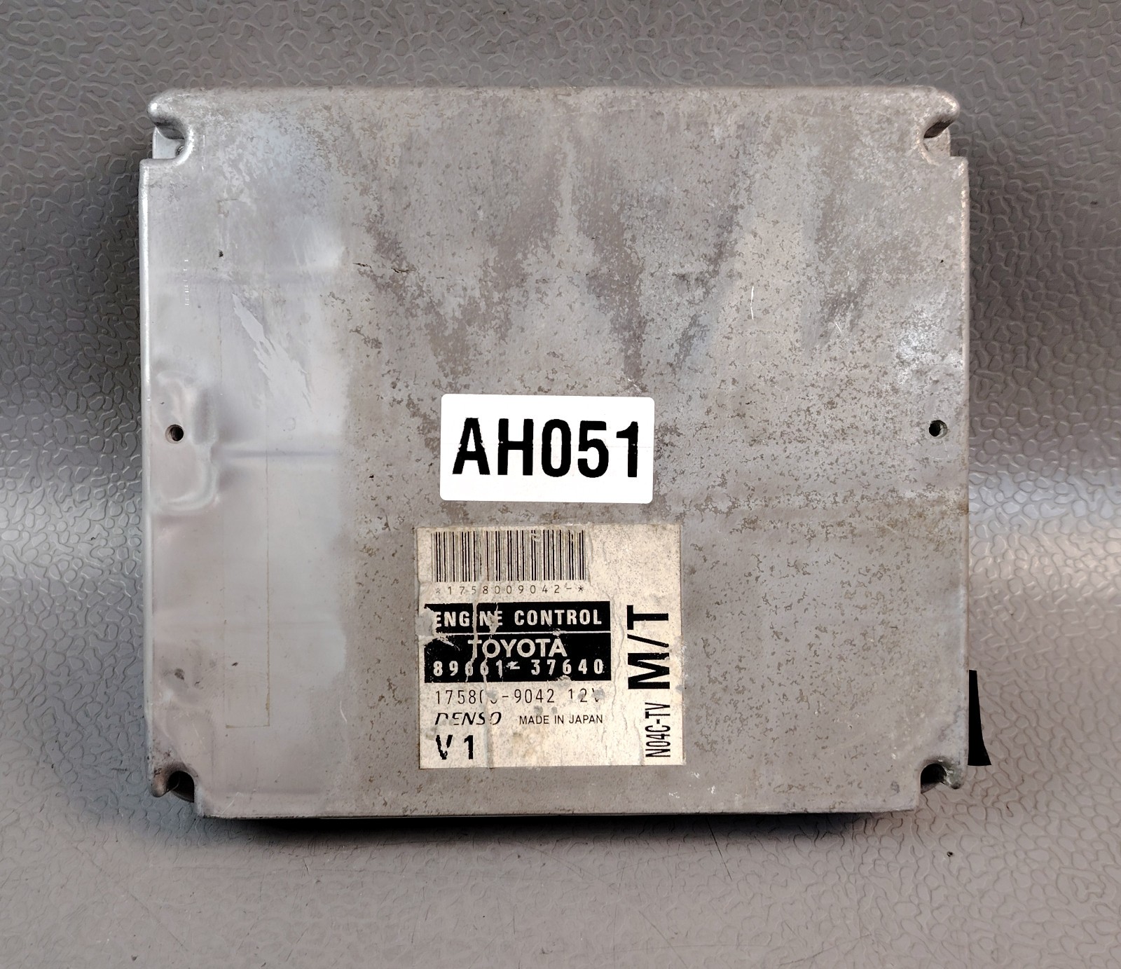 HINO DUTRO XZU417 DYNA N04C-TV MT ENGINE CONTROL MODULE ECM ECU ECD 89661 37640