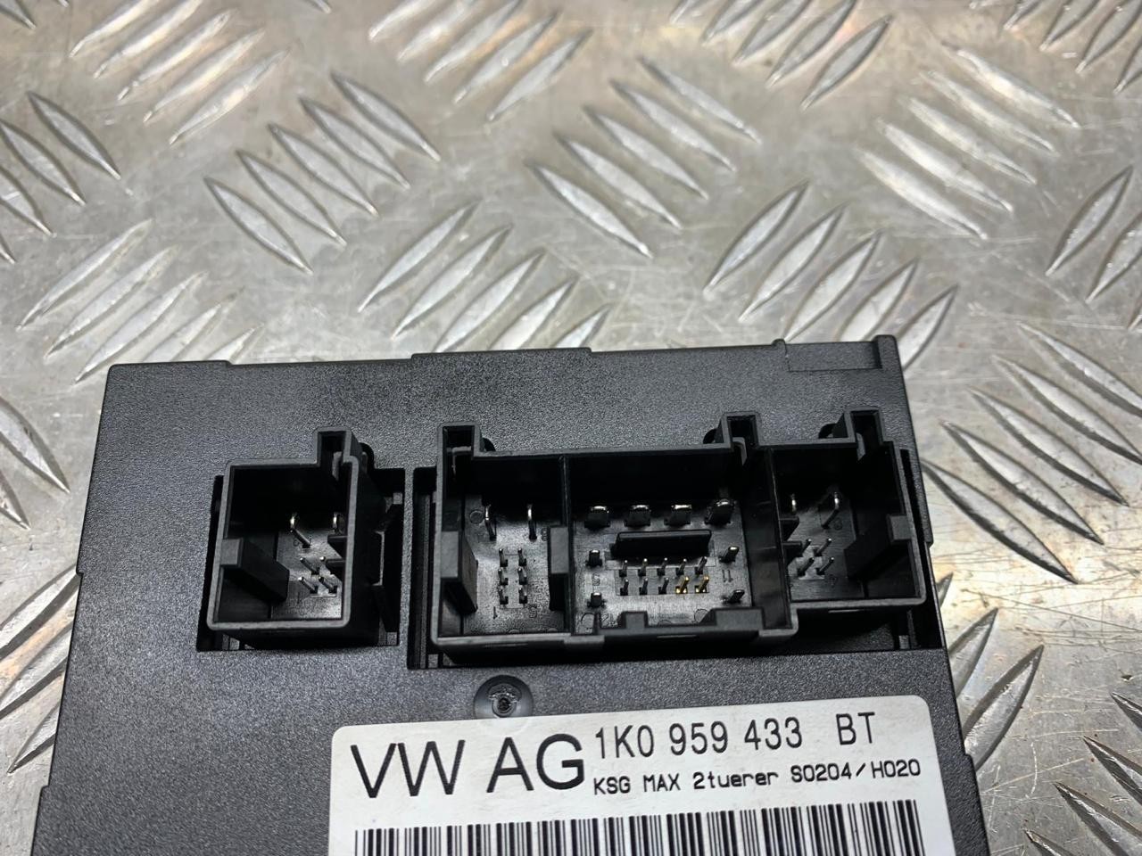 VW GOLF MK5 2008 2.0 5DR AUTO DSG CONVENIENCE COMFORT CONTROL MODULE 1K0959433BT