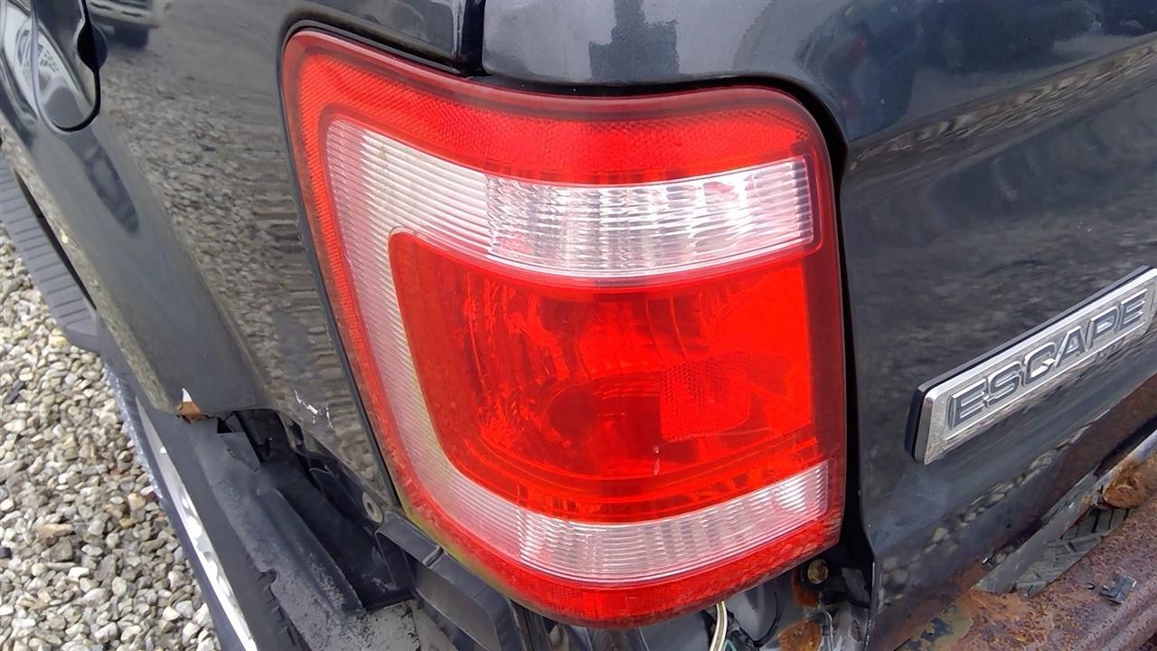 Used Multi-Function Module fits: 2009 Ford Escape Multifunction front floor cons