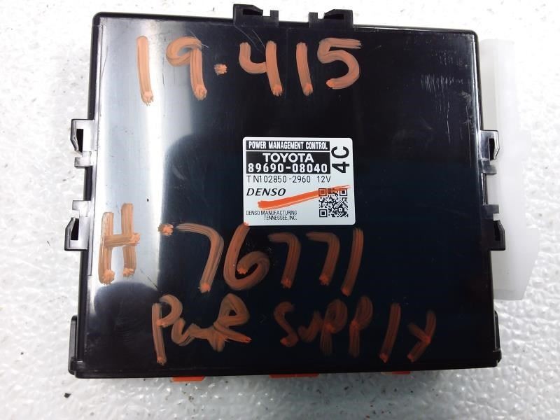 Power Supply Right Hand Dash Fits 17-19 SIENNA 834525 ID # 8969008040
